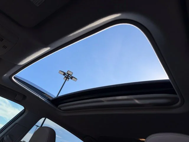Used 2013 Spruce Mica Toyota XLE image 30