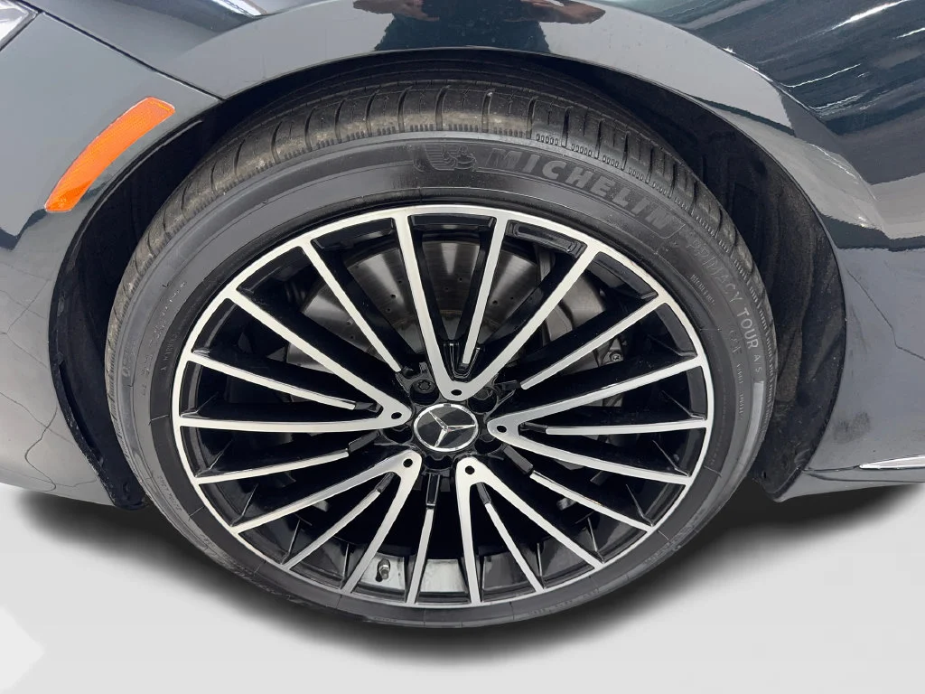 Used 2023 Green Mercedes-Benz S 500 image 80