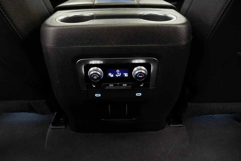 Used 2021 SATIN STEEL METALLIC GMC Denali image 18