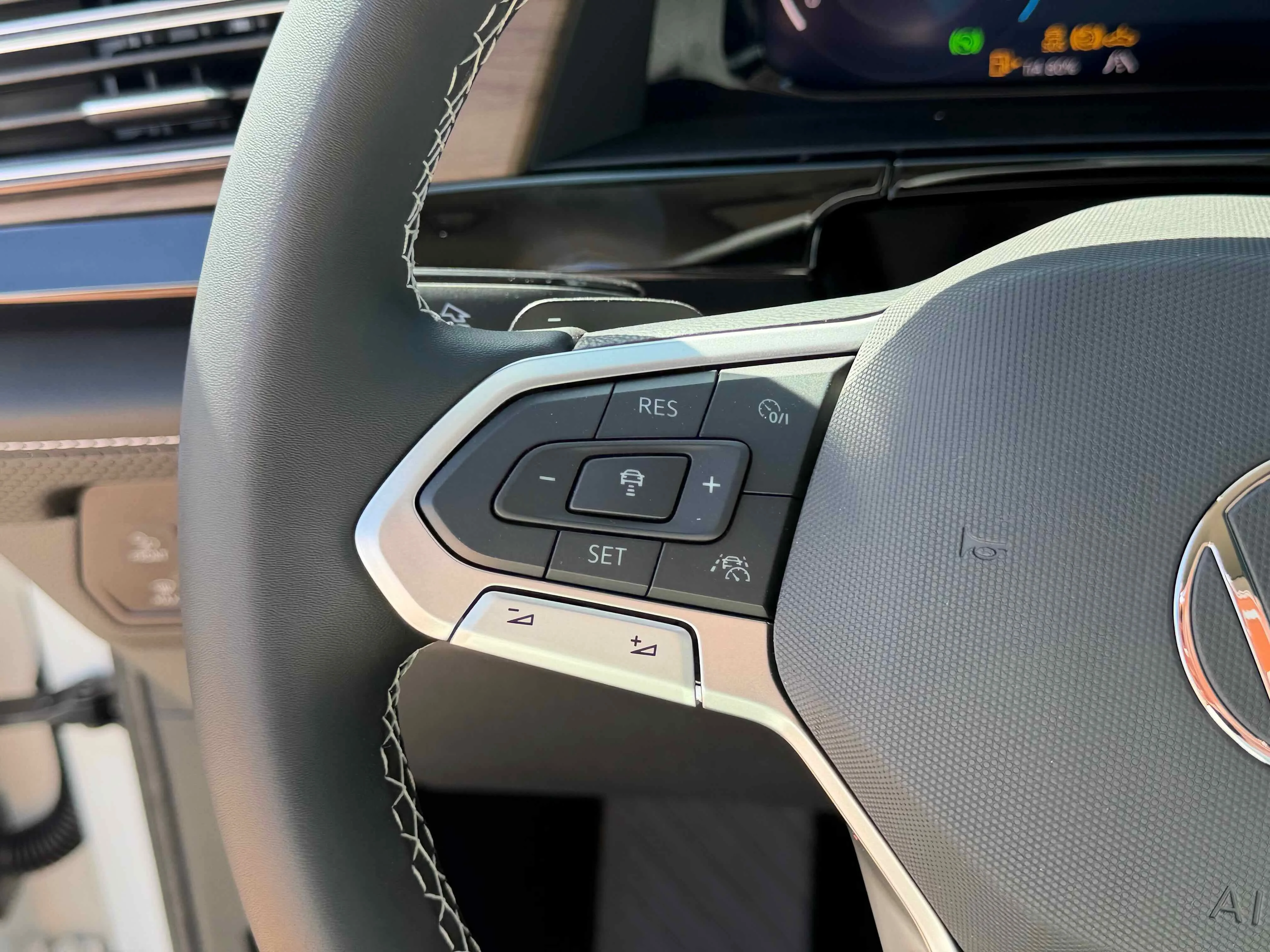 New 2026 Opal Volkswagen 2.0T SE w/Technology image 16