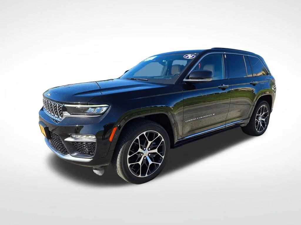 Used 2024 Black Jeep Summit image 10