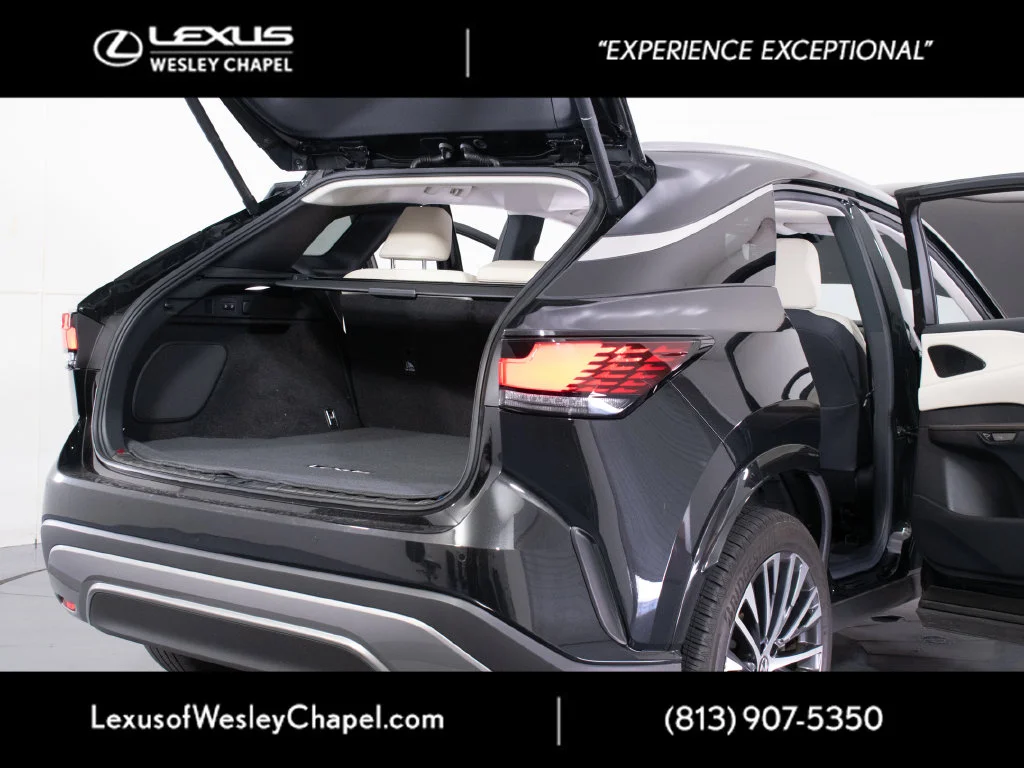 Used 2023 Black Lexus 350 Premium Plus image 12