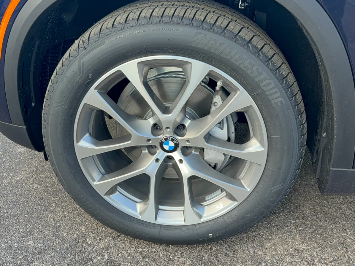 2026 BMW X5 40i - Photo 24