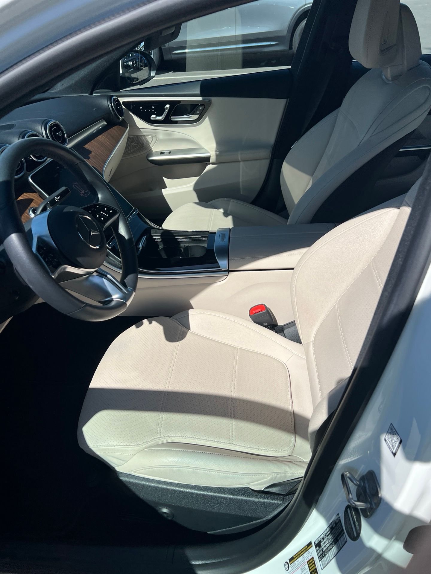 Used 2024 White Mercedes-Benz C 300 image 7