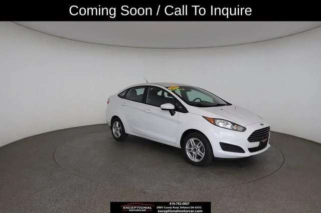 Used 2019 White Ford SE image 27