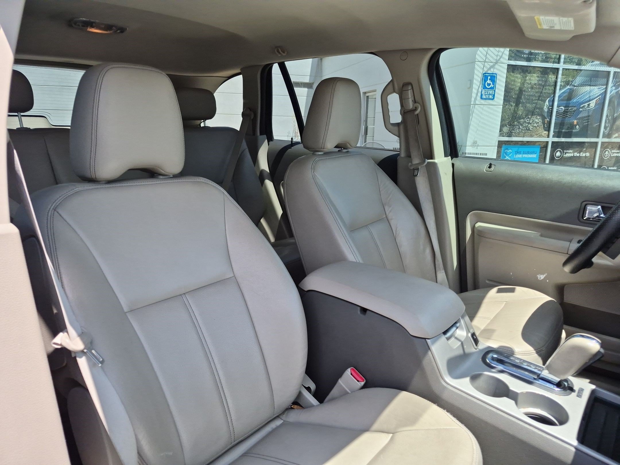 Used 2010 Black Ford SEL image 29