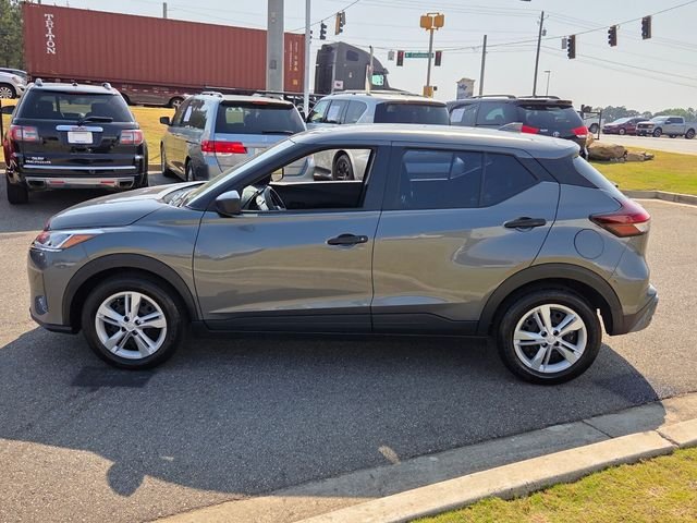 Used 2025 Gray Nissan S image 4