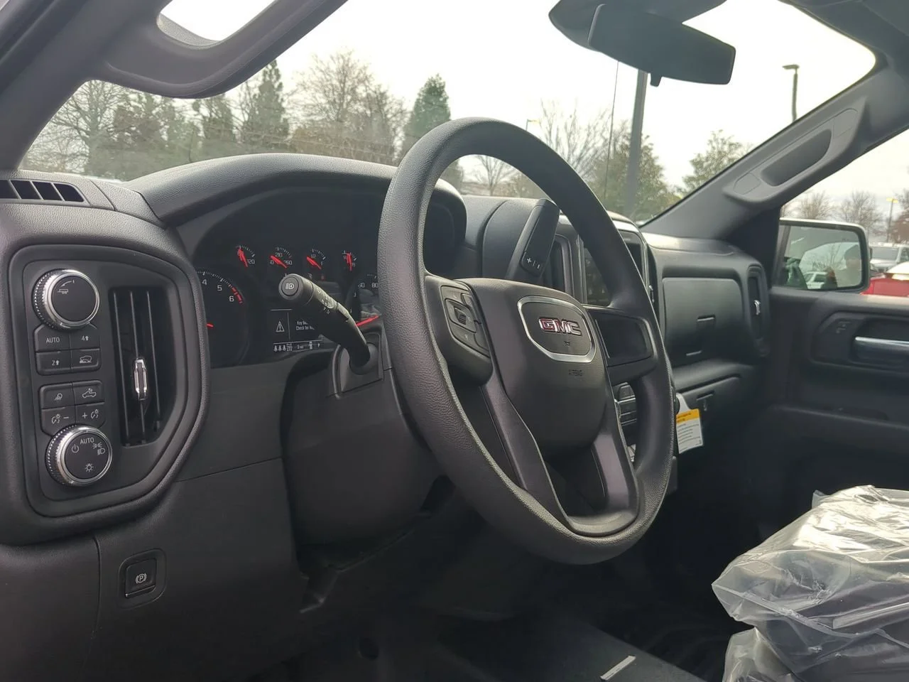 New 2026 Summit White GMC Pro image 10