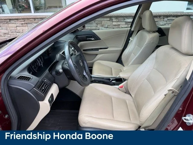 Used 2013 Red Honda EX-L image 16