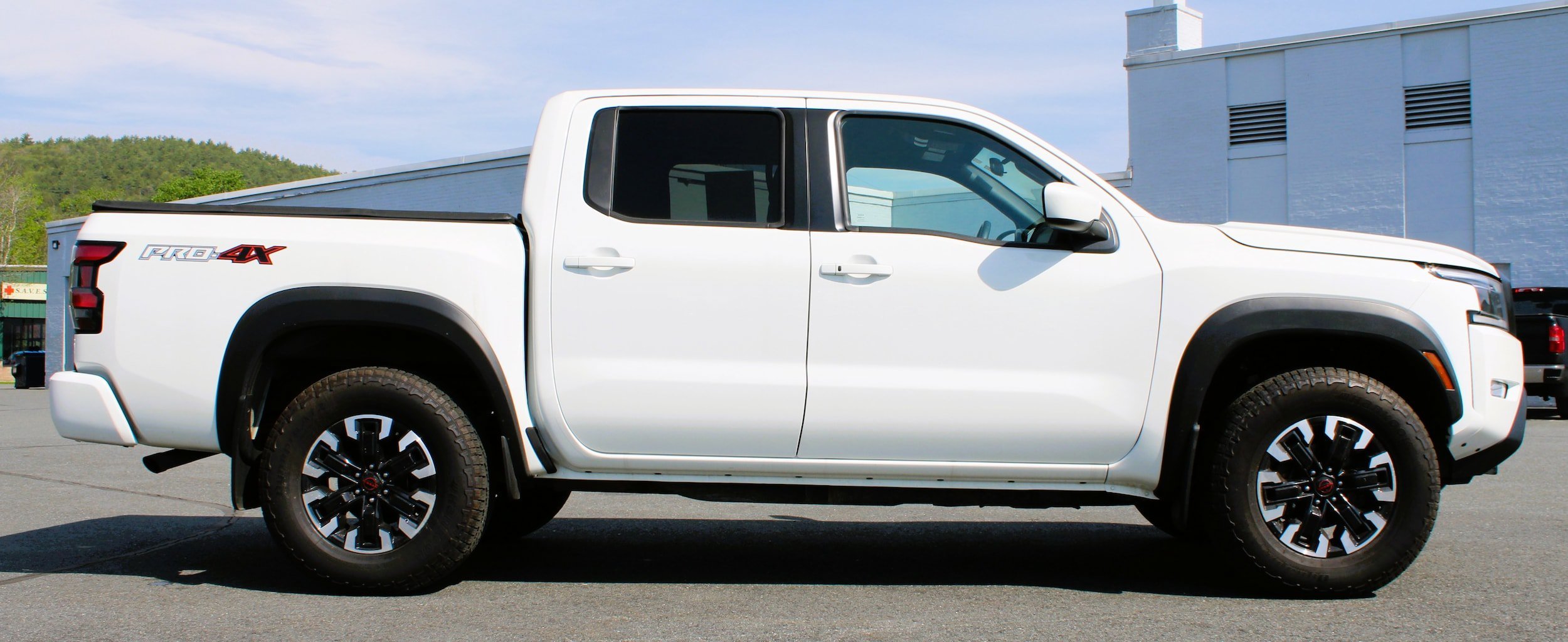 Used 2024 Glacier White Nissan PRO-4X image 3