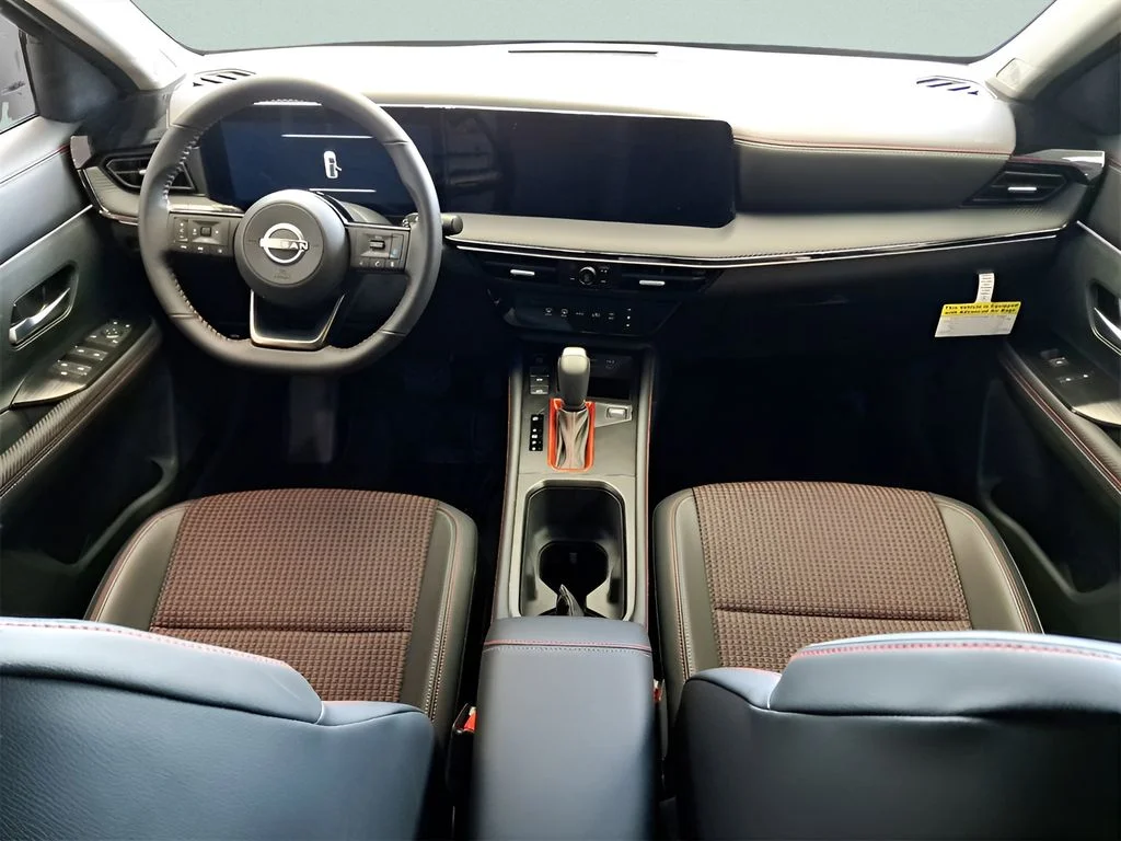 Used 2025 Blue Nissan SR image 13