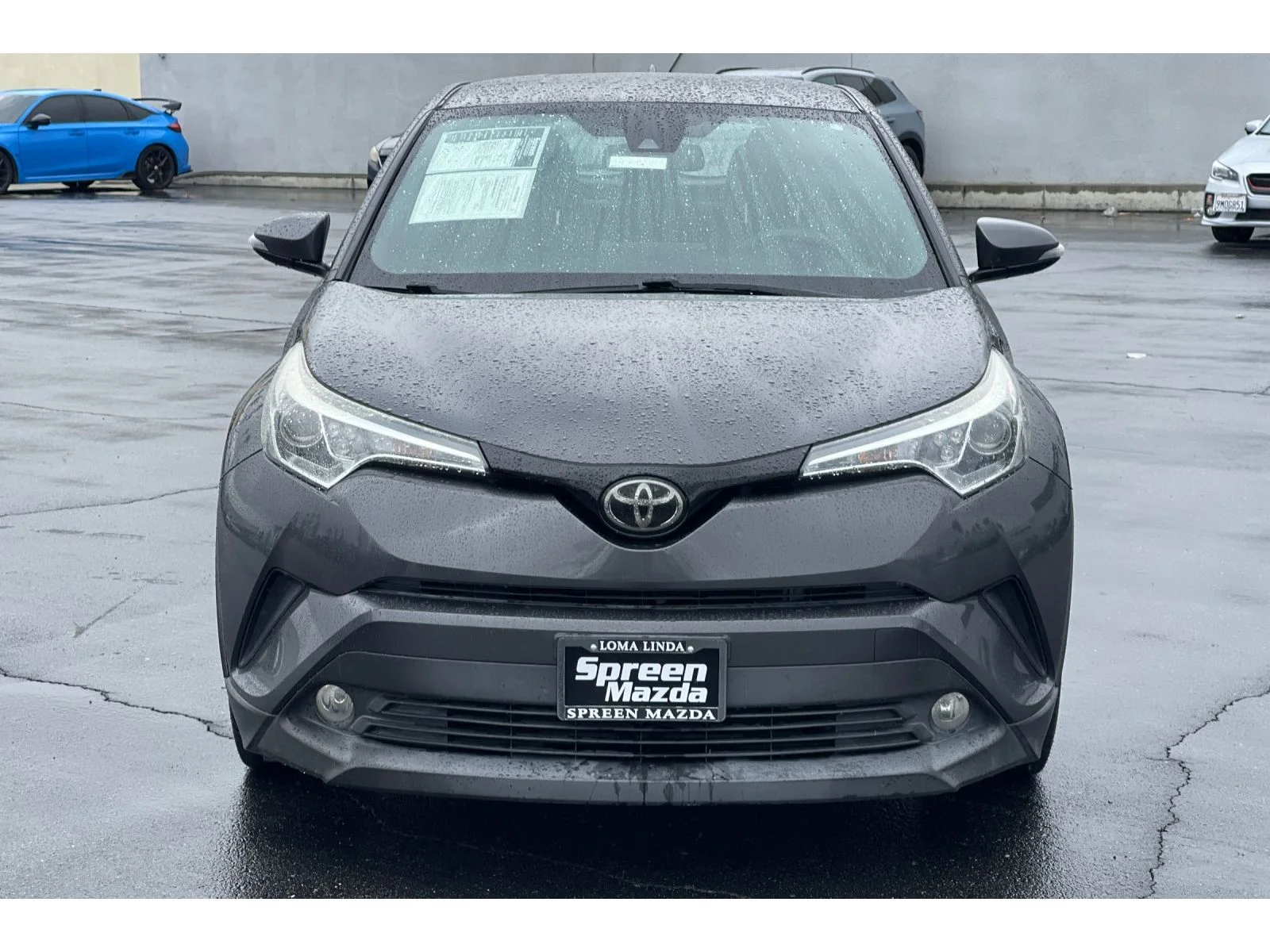 Used 2018 Magnetic Gray Metallic Toyota XLE Premium image 10