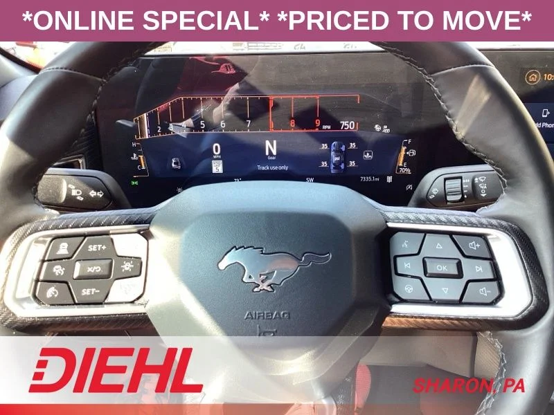 2025 Ford Mustang GT Premium - Photo 28