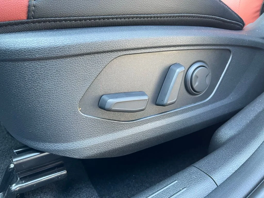 New 2026 Gray Kia SX-Prestige image 24