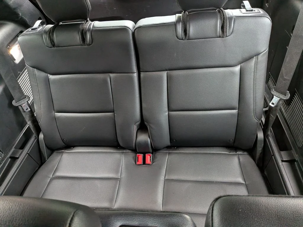 Used 2020 Silver Ford XLT image 35