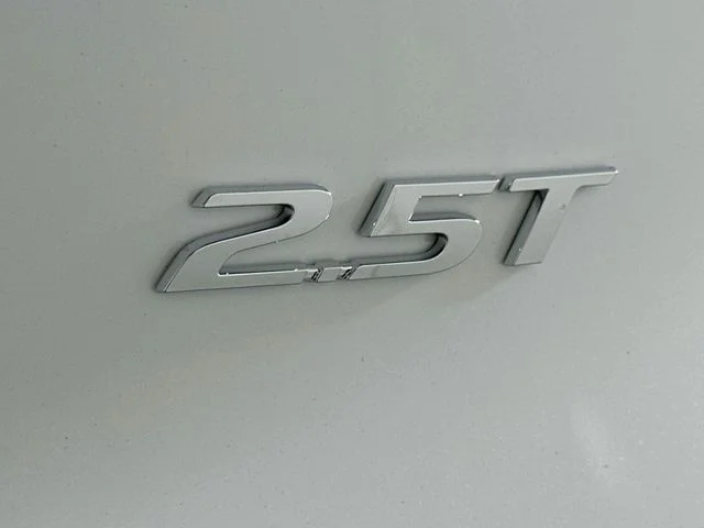 Pre-Owned 2022 Hyundai Santa Fe Limited