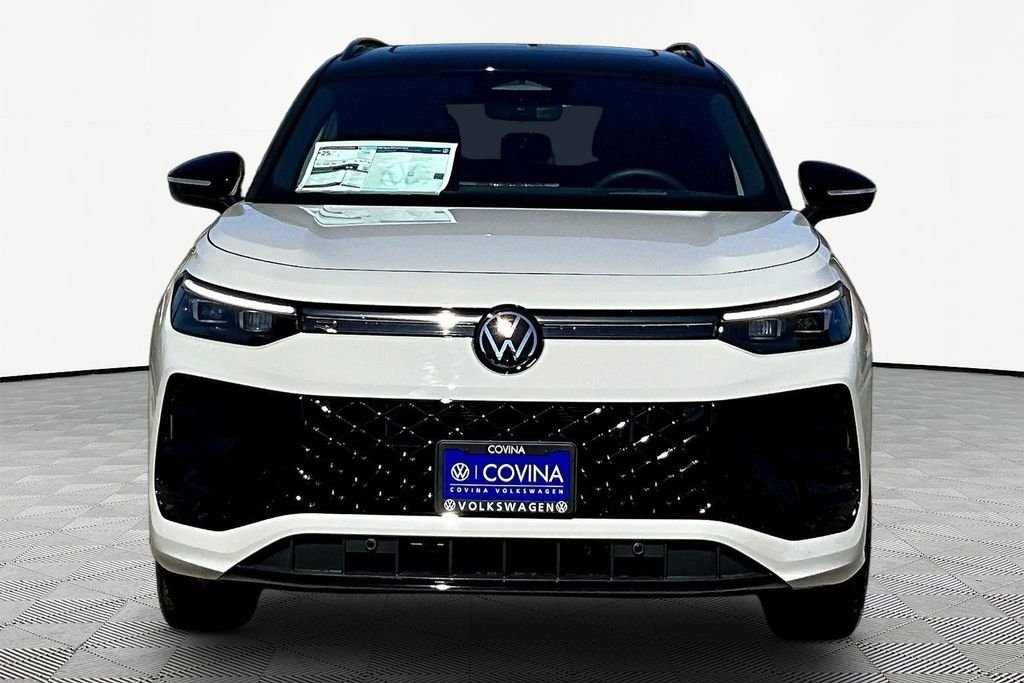 New 2026 Beige Volkswagen SE R-Line Black image 2