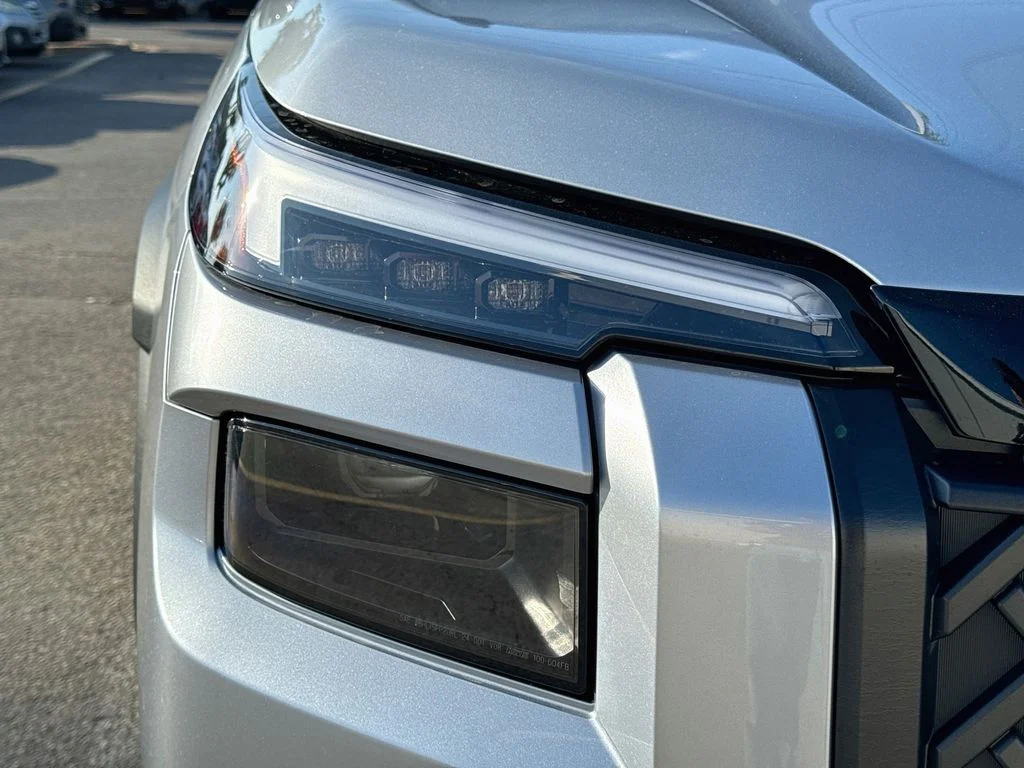 New 2026 Silver Subaru Premium image 38