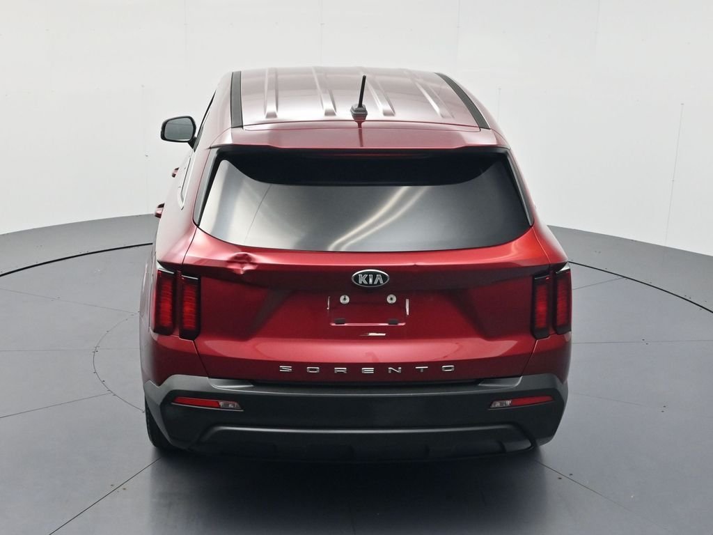 Used 2021 Passion Red Tintcoat Kia LX image 40
