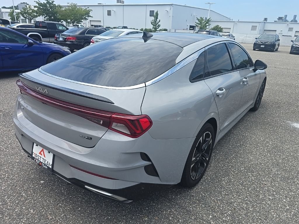 Used 2022 Gray Kia GT-Line image 5