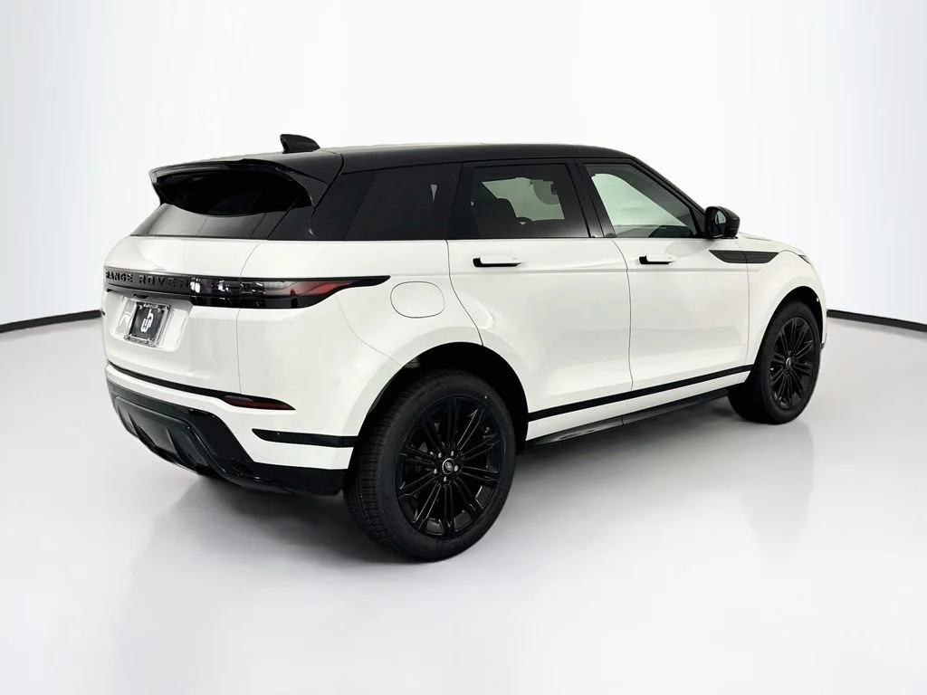 New 2026 Fuji White Land Rover Hoxton Edition image 5