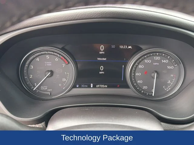 Used 2023 White Cadillac Sport image 9