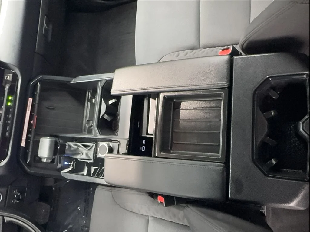 Used 2026 White Toyota SR5 image 24