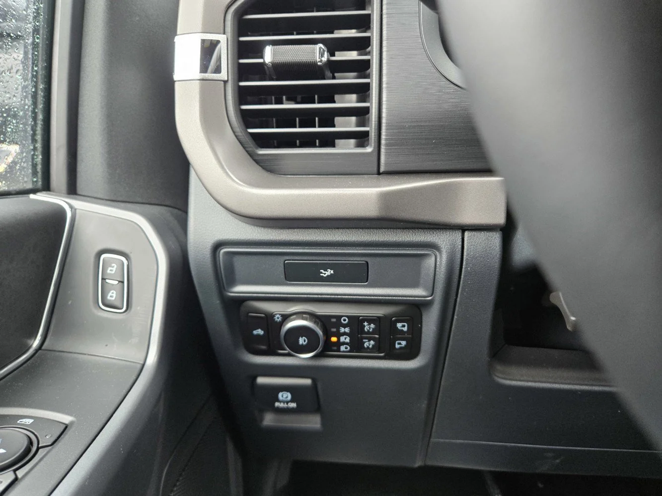 New 2026 Argon Blue Ford XLT image 13