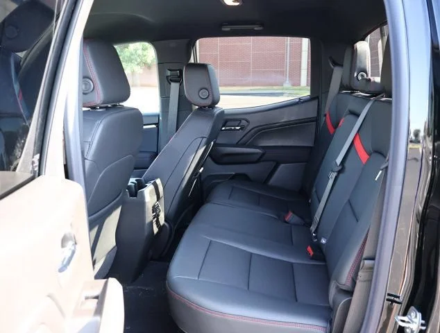 2026 Chevrolet Colorado Z71 - Photo 22
