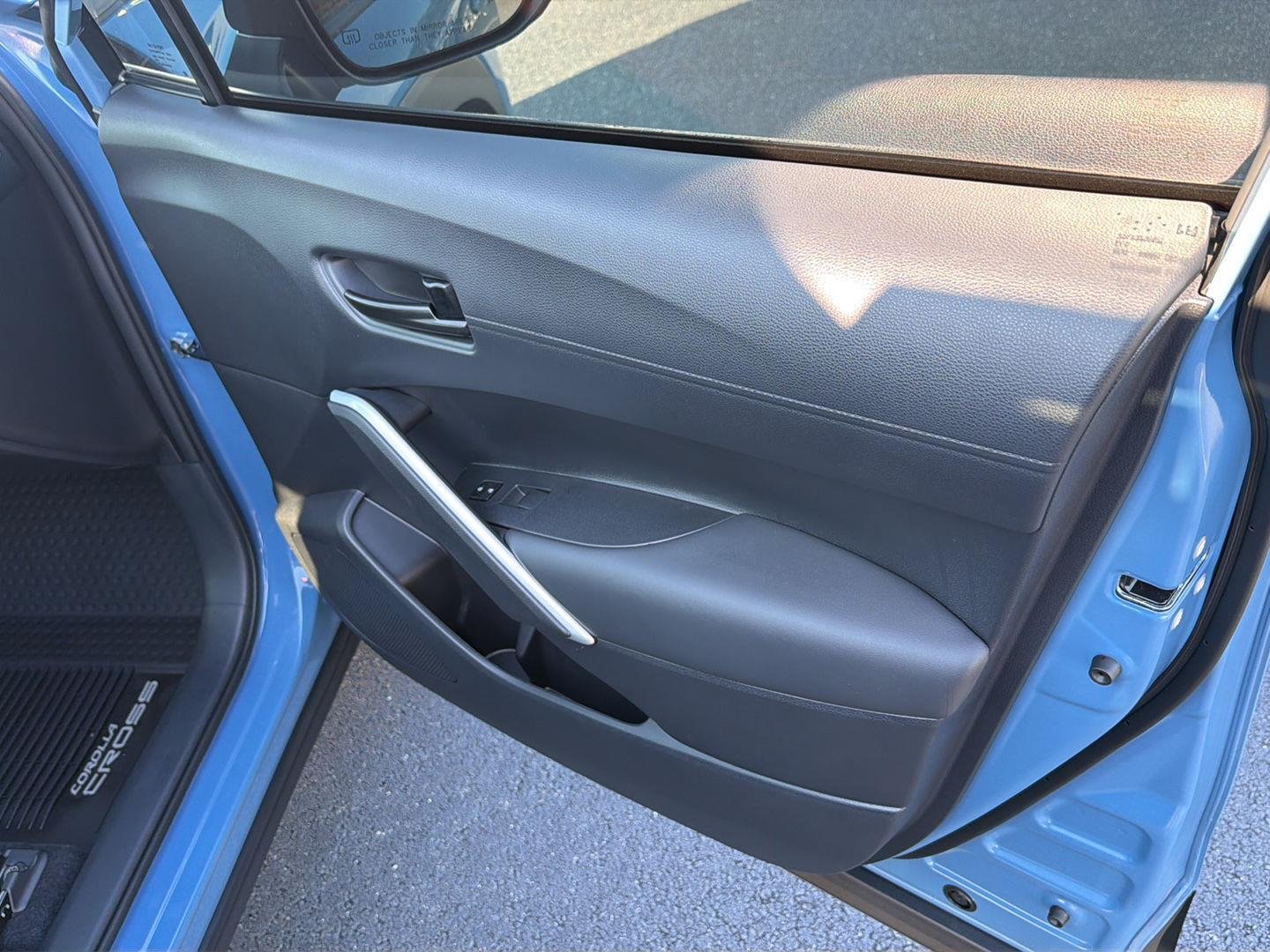 New 2026 Cavalry Blue Toyota LE image 14