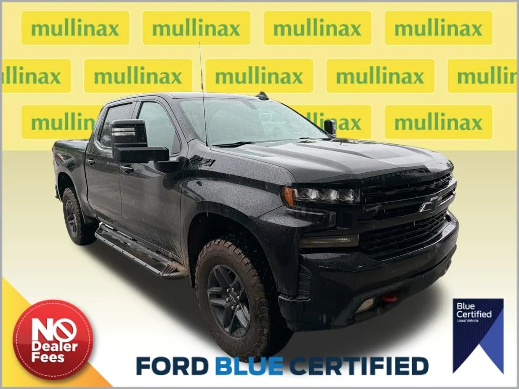 2021 Chevrolet Silverado 1500 LT Trail Boss 4X4 Crew Cab Short Box's photo