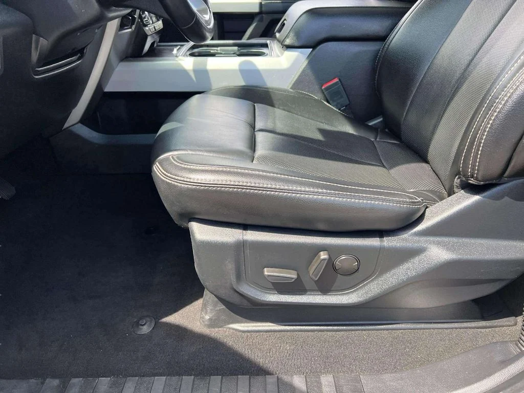 Used 2021 White Ford Lariat image 20
