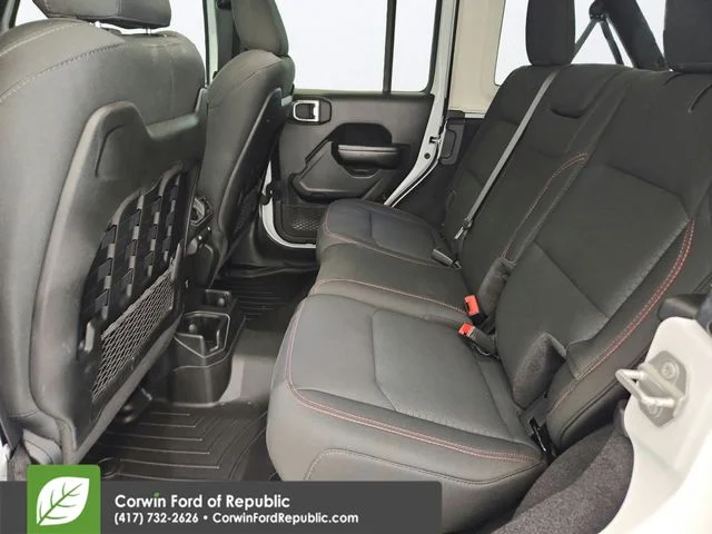 Used 2021 Bright White Clearcoat Jeep Unlimited Rubicon image 22