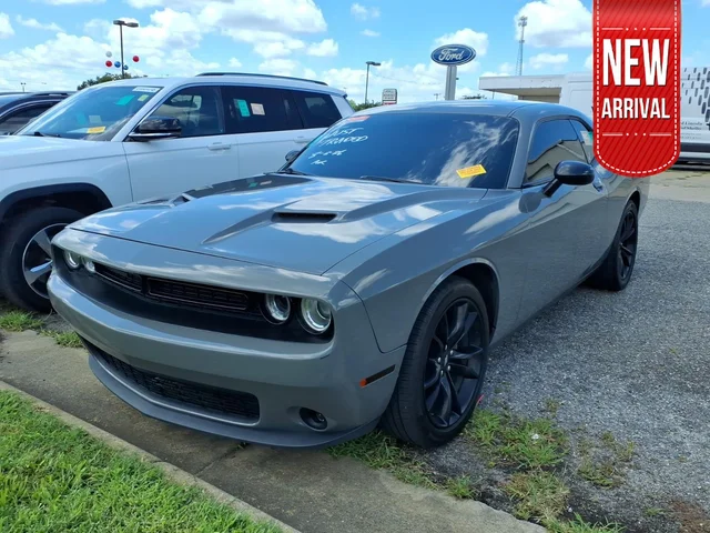 2018 Dodge Challenger SXT