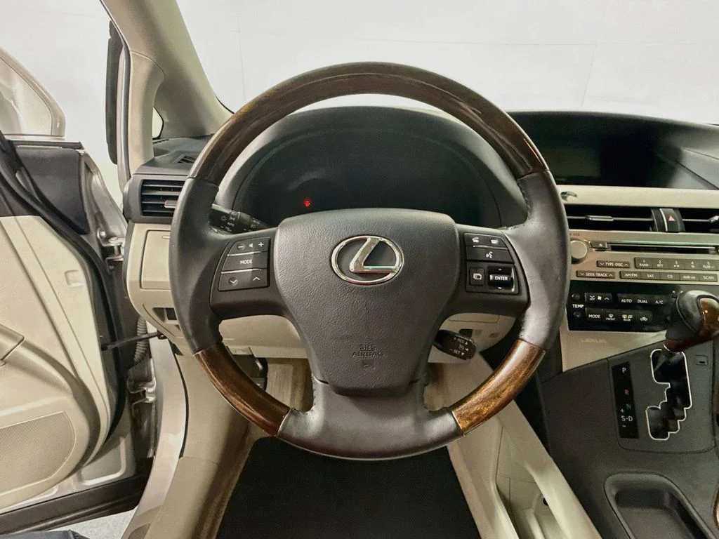 Used 2012 Tungsten Pearl Lexus Base image 12