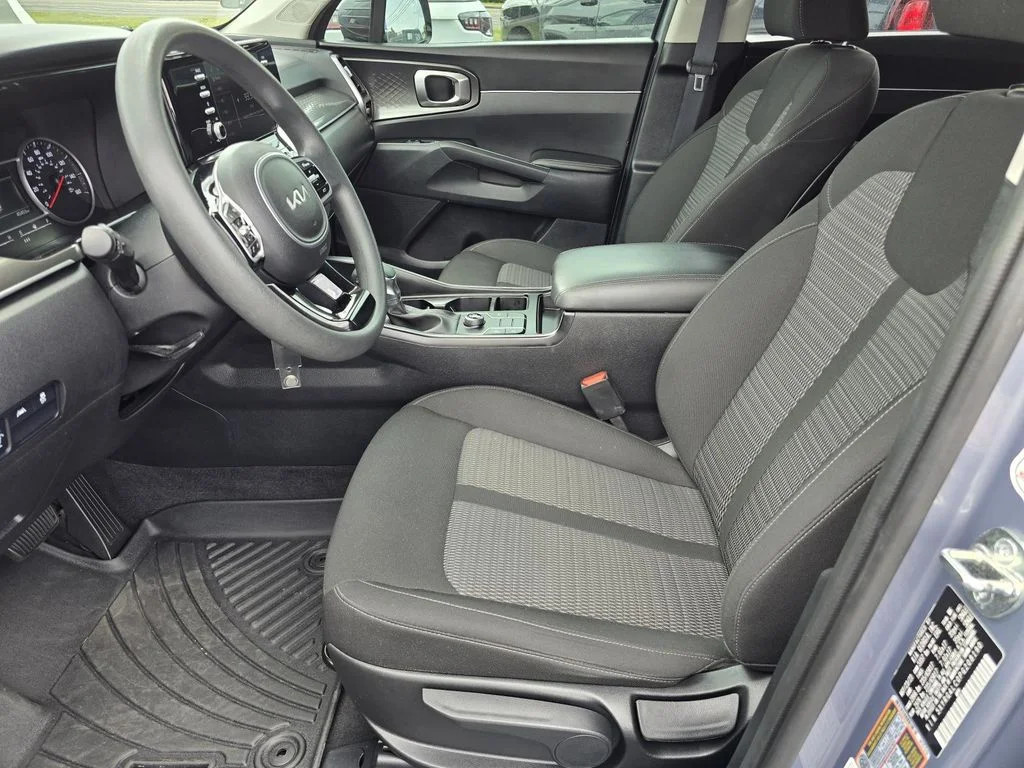 Used 2023 Silver Kia LX image 9
