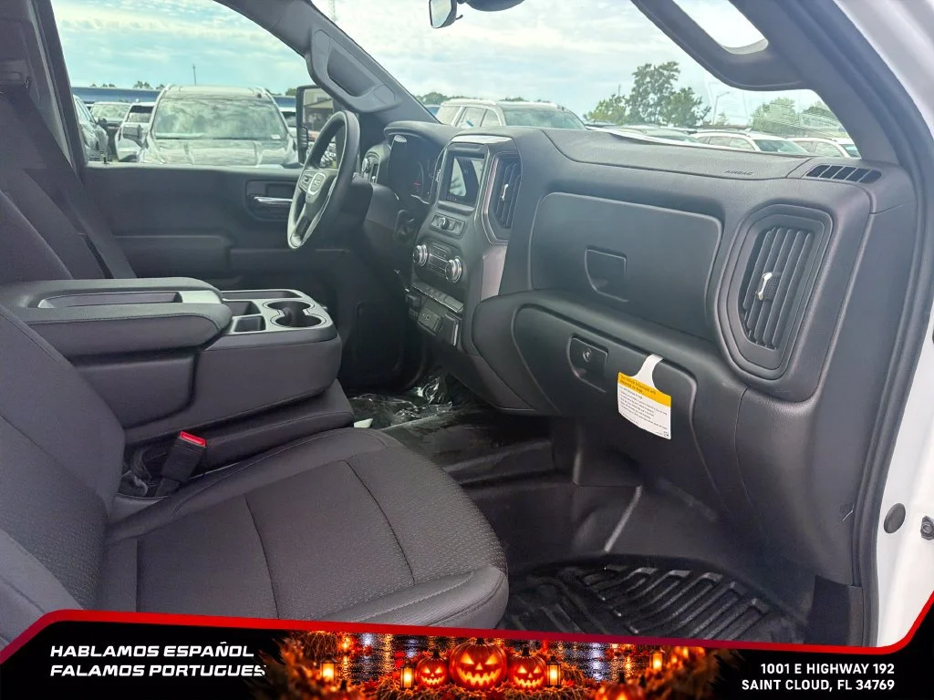 New 2026 Summit White GMC Pro image 30