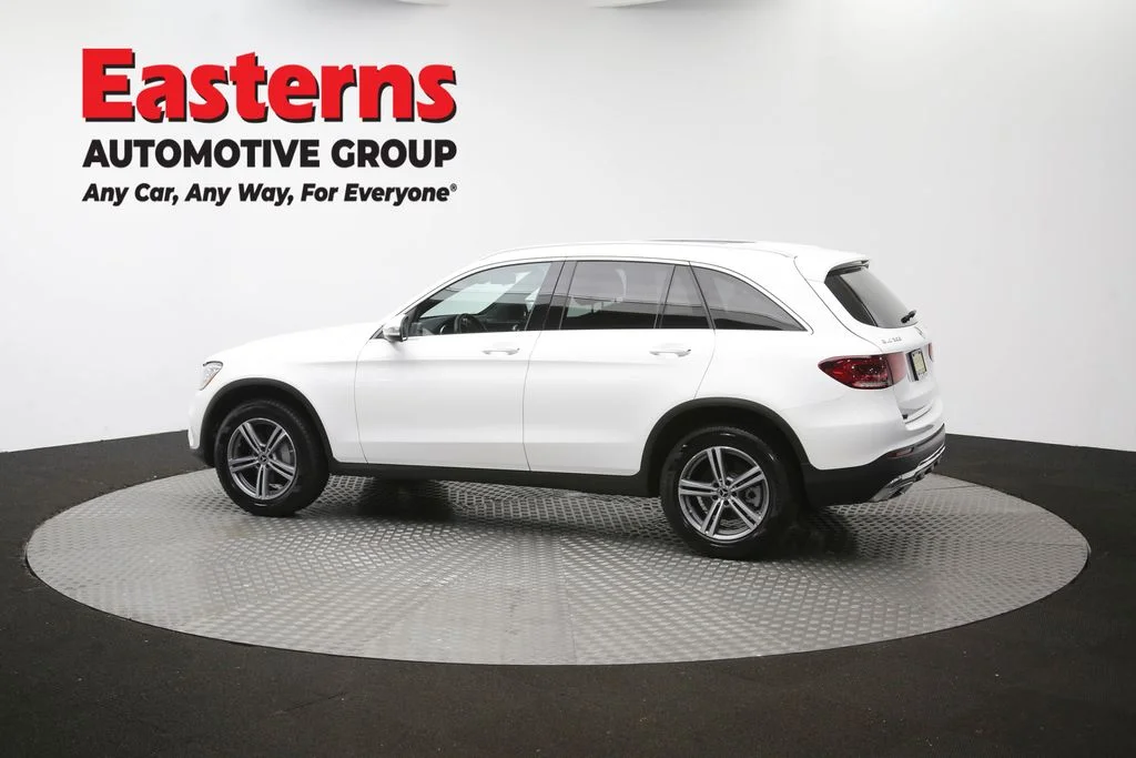 Used 2020 White Mercedes-Benz GLC 300 image 63