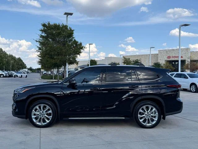 Certified Used 2025 MIDNIGHT BLACK METAL Toyota Limited image 42