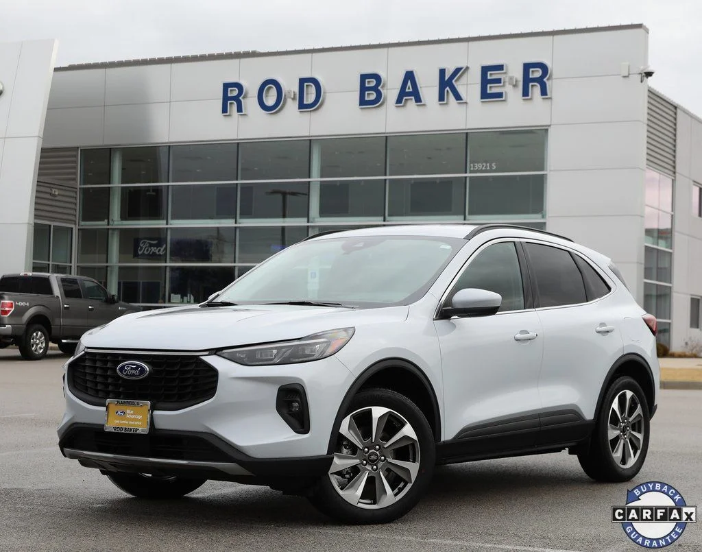 2025 Ford Escape Platinum AWD's photo