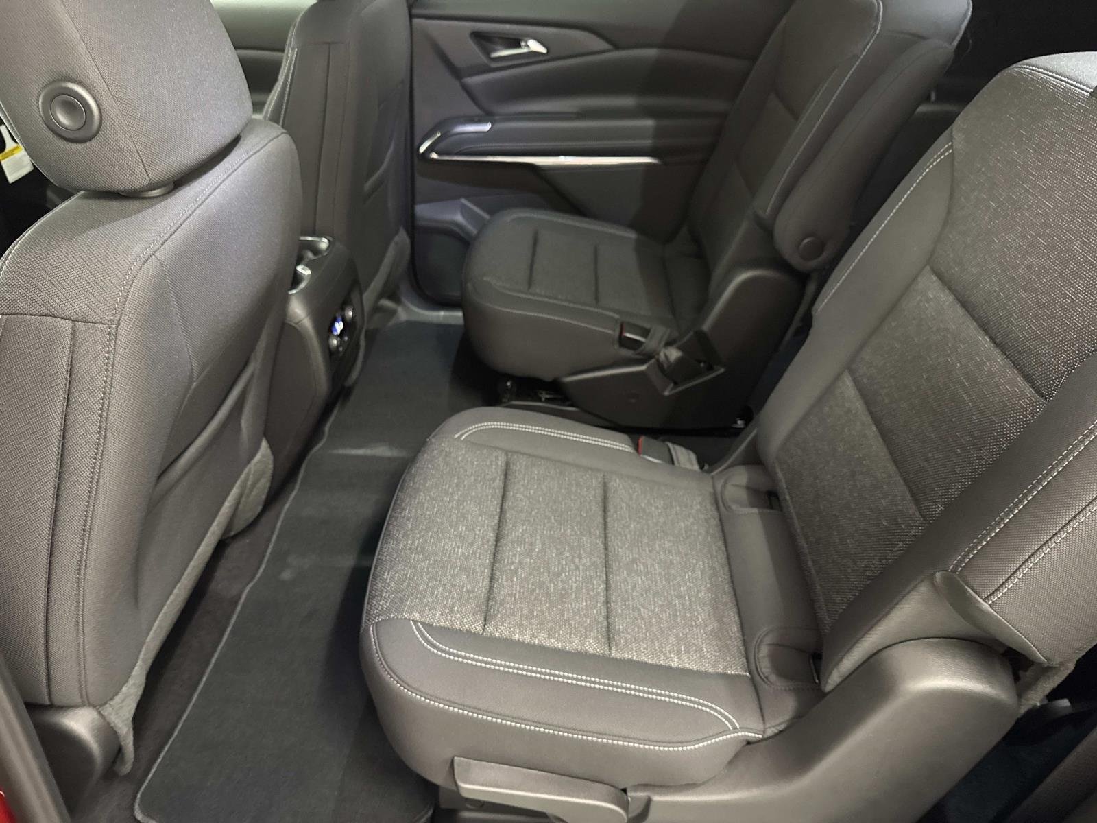 2027 Chevrolet Traverse LT - Photo 12