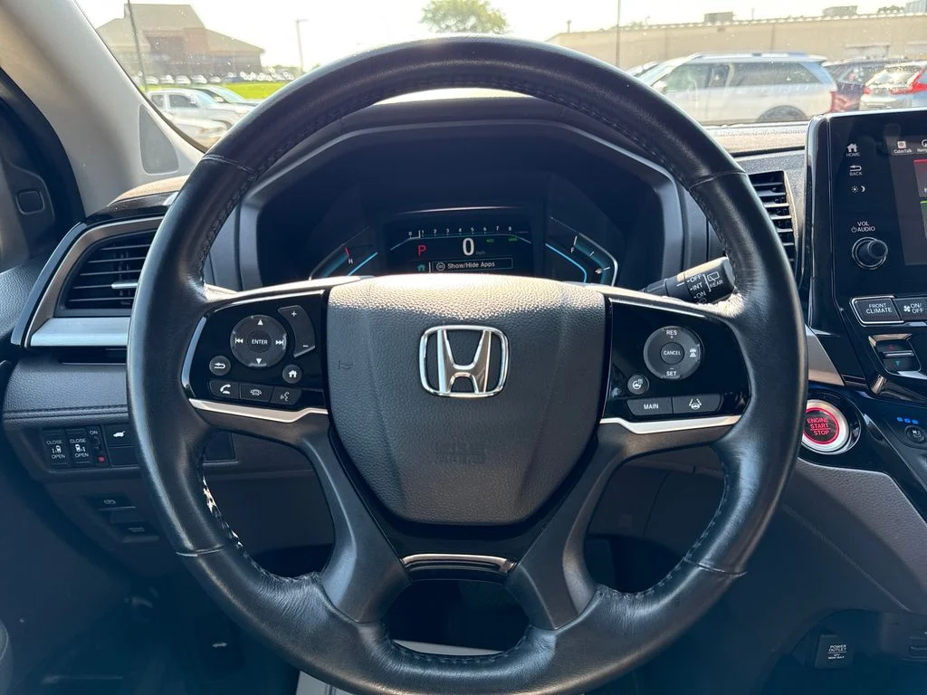 Certified Used 2018 Black Honda Elite image 14