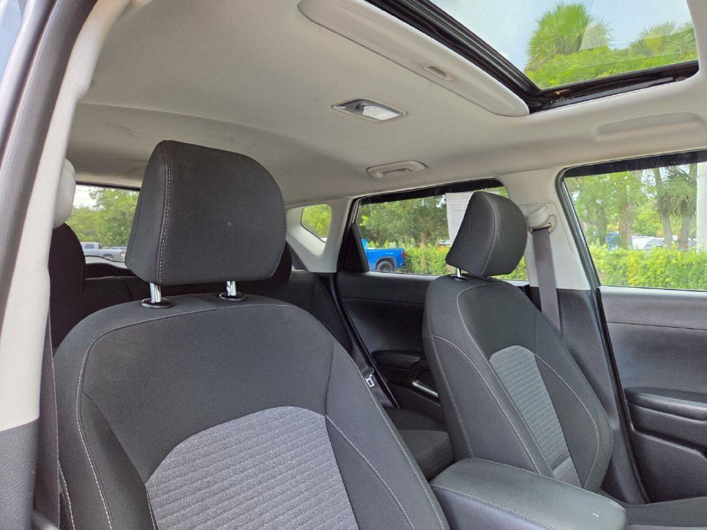 Used 2021 Gravity Gray Kia EX image 16