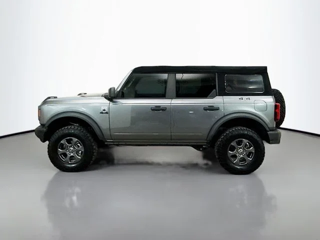 Used 2022 Gray Metallic Ford Big Bend image 4
