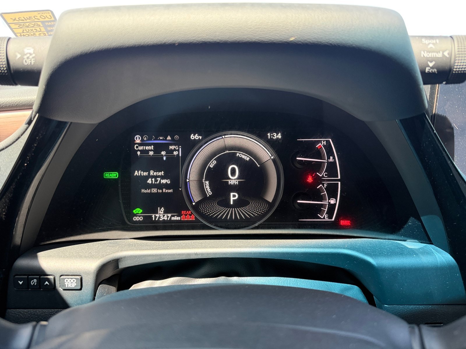 Used 2025 White Pearl Lexus 300h image 11