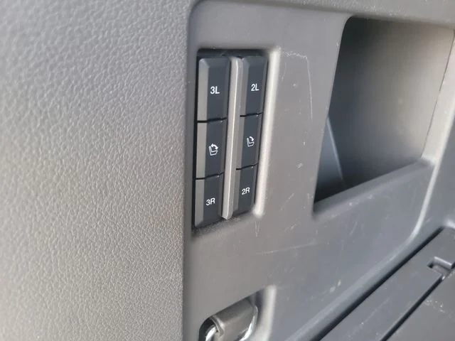Used 2021 White Ford Limited image 12