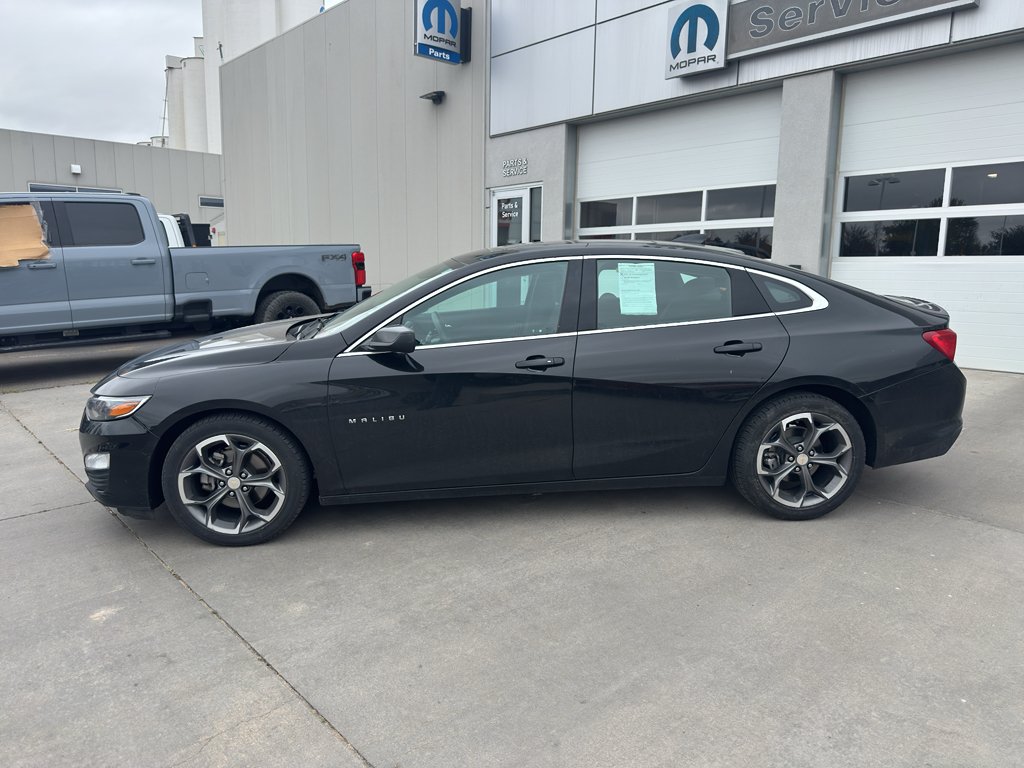Used 2023 Chevrolet Malibu 1LT with VIN 1G1ZD5ST9PF212461 for sale in Yuma, CO