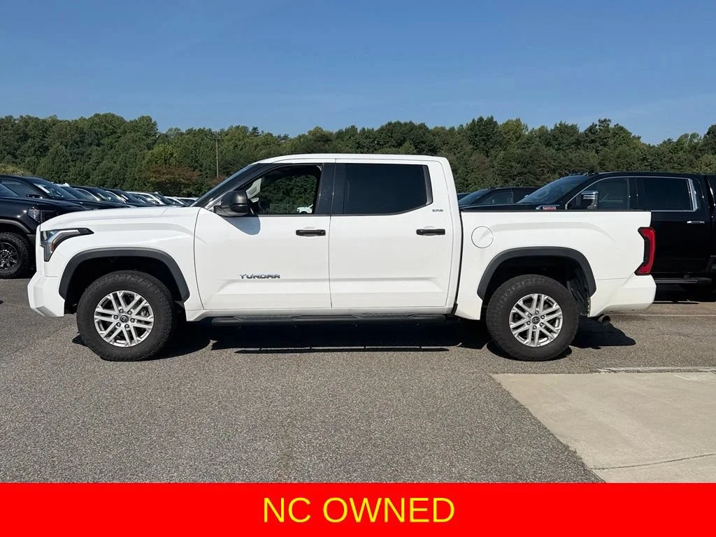 Used 2023 White Toyota SR5 image 7