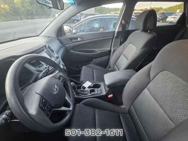 Used 2016 Gray Hyundai SE image 8