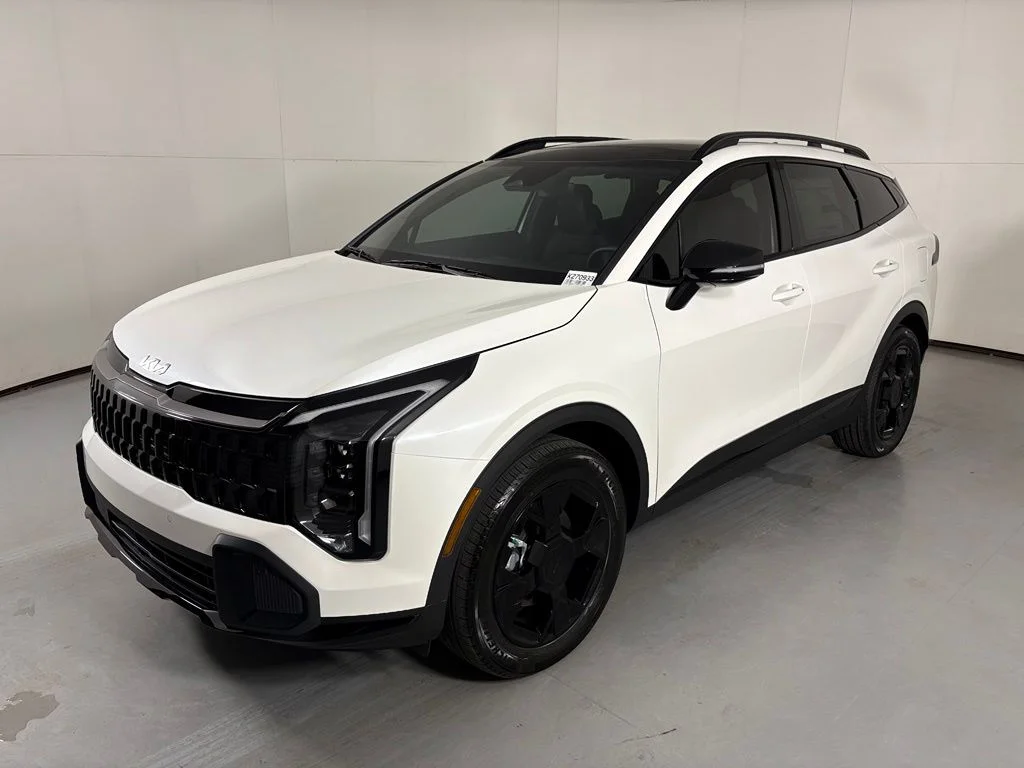 New 2027 White Kia X-Line image 4